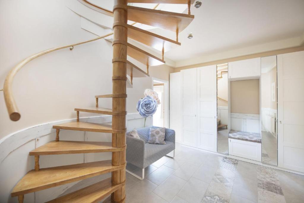 Topart Apartman I Балатонфеньвеш Экстерьер фото