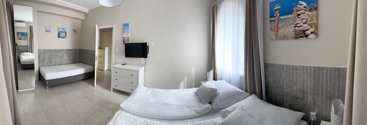 Topart Apartman I Балатонфеньвеш Экстерьер фото