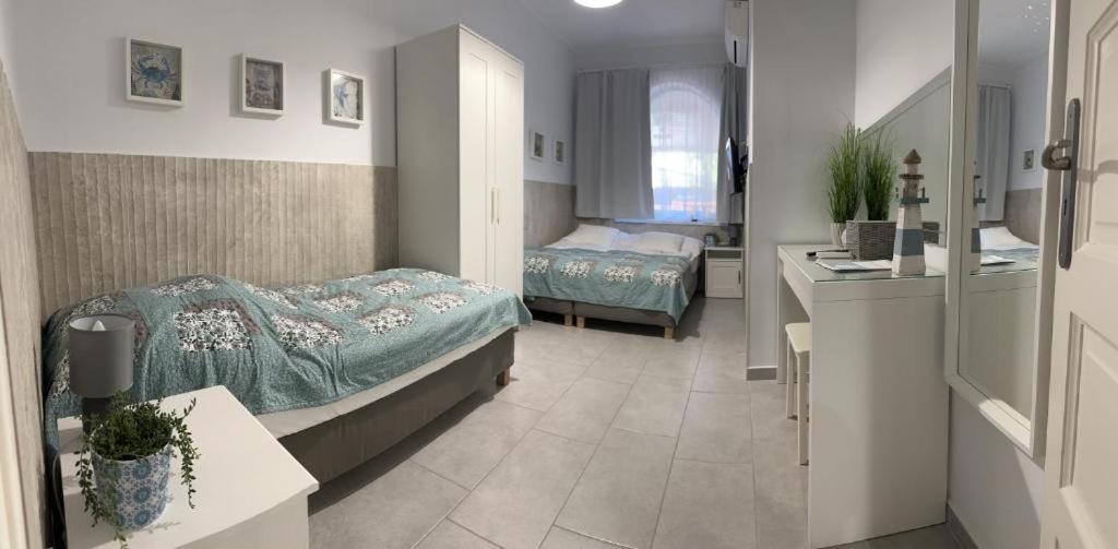 Topart Apartman I Балатонфеньвеш Экстерьер фото