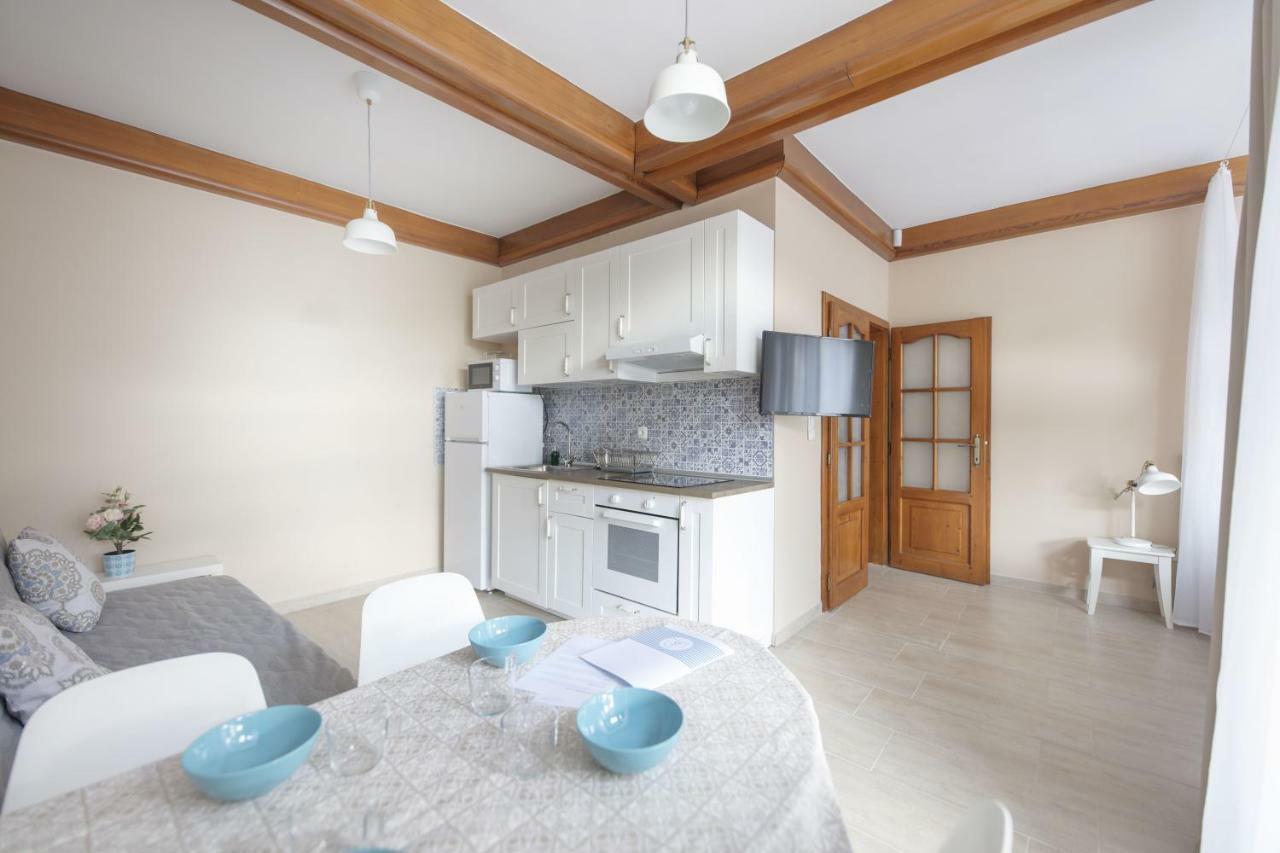 Topart Apartman I Балатонфеньвеш Экстерьер фото